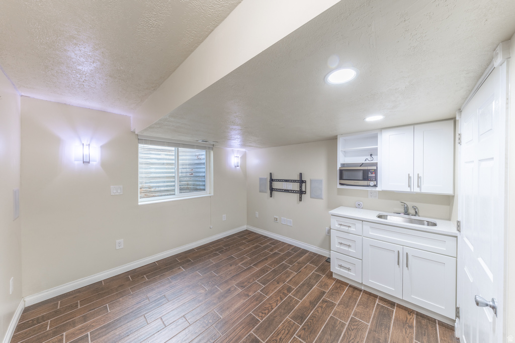 593 S 900 E Layton, UT 84041