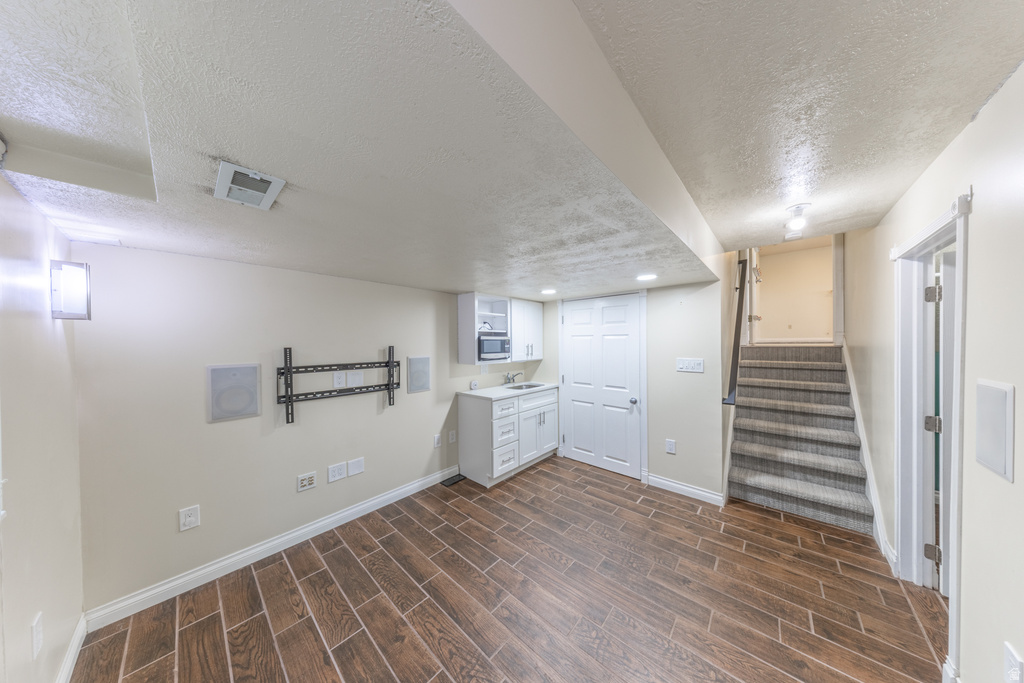 593 S 900 E Layton, UT 84041