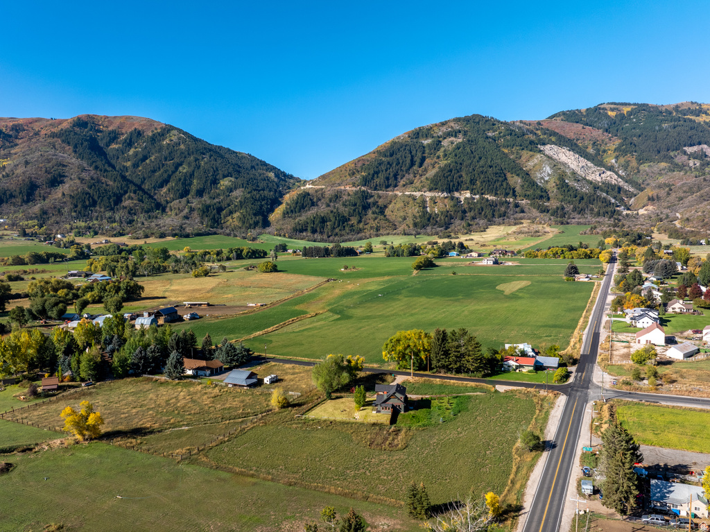 4068 N 3300 E Liberty, UT 84310