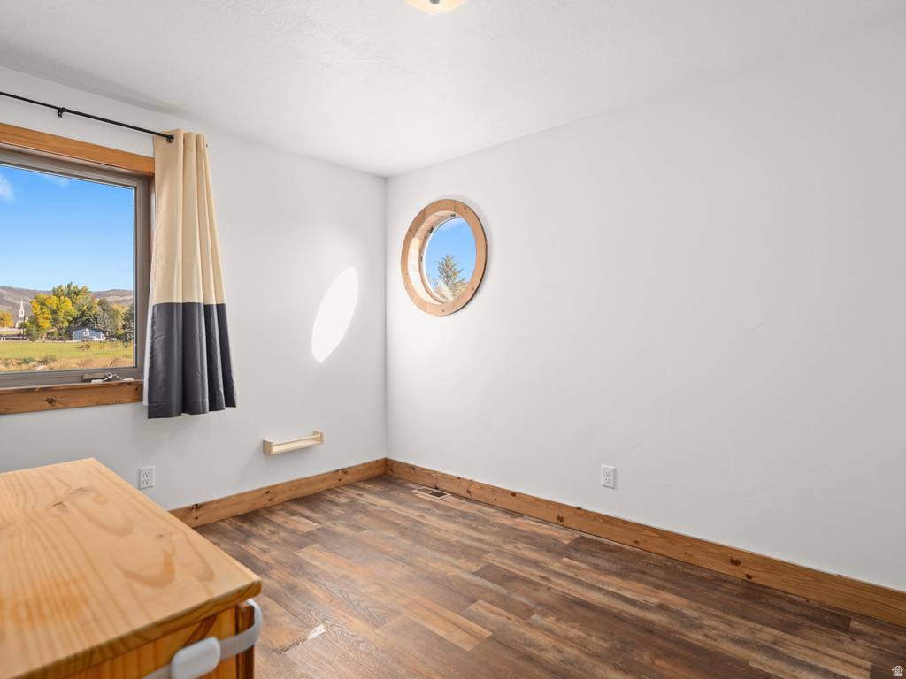 4068 N 3300 E Liberty, UT 84310