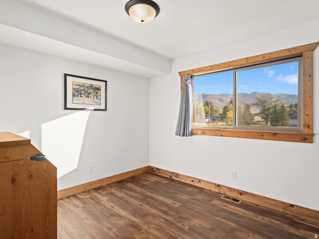 4068 N 3300 E Liberty, UT 84310