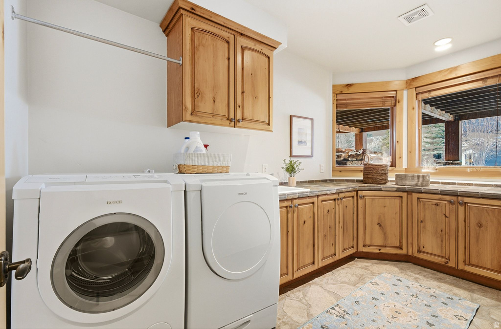 2490 SILVER CLOUD DR Park City, UT 84060