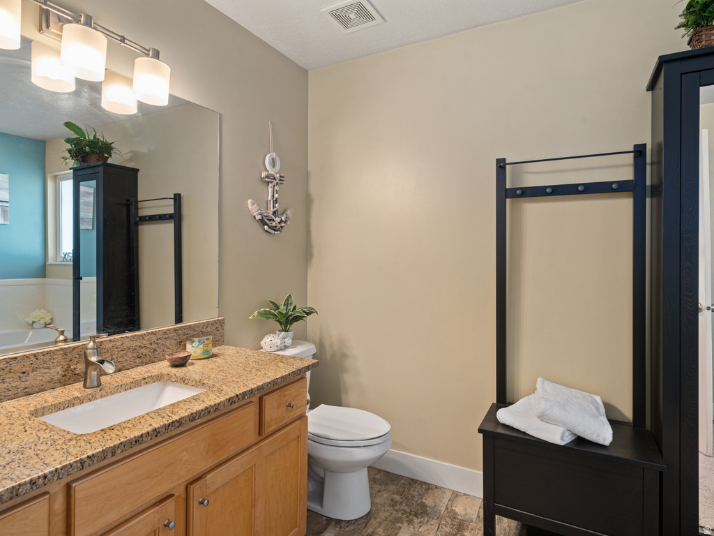 1466 W 2425 S Syracuse, UT 84075