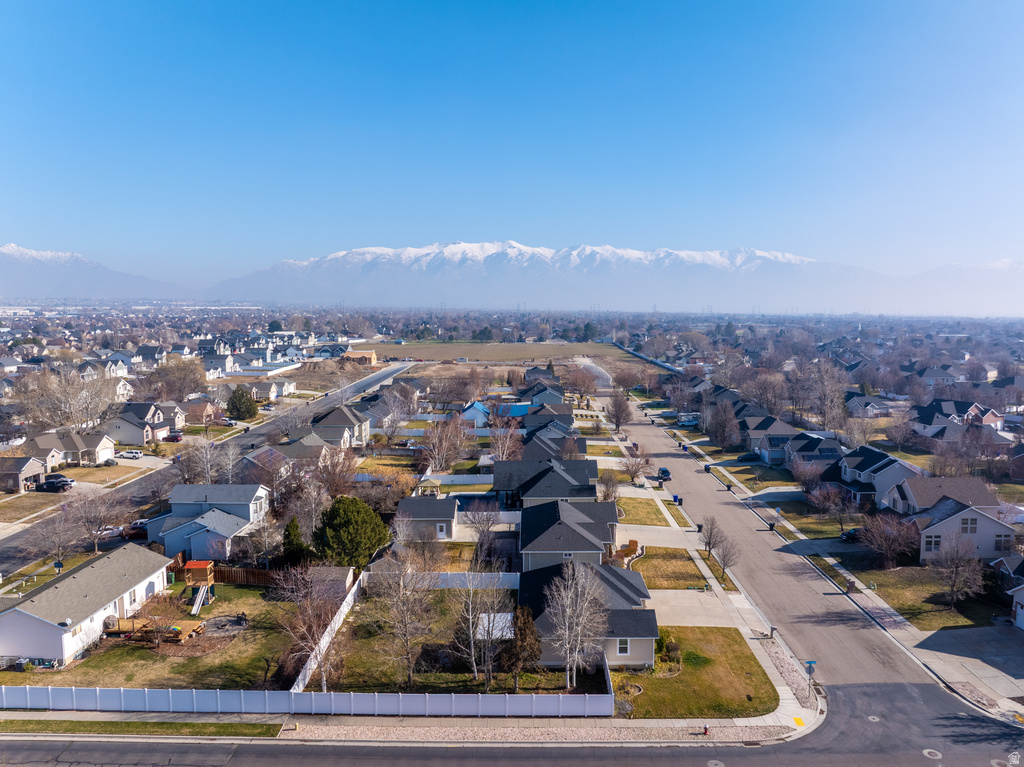 1466 W 2425 S Syracuse, UT 84075