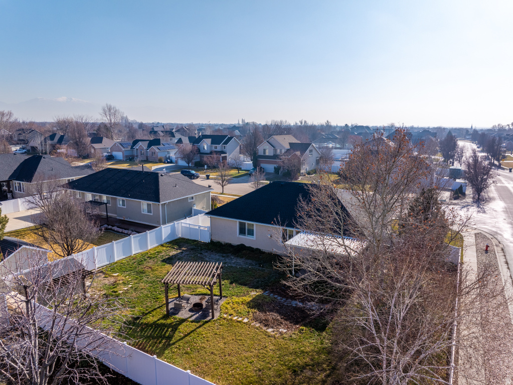 1466 W 2425 S Syracuse, UT 84075