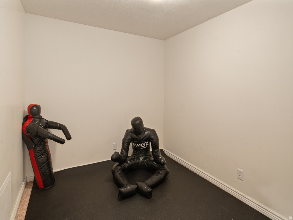 1466 W 2425 S Syracuse, UT 84075