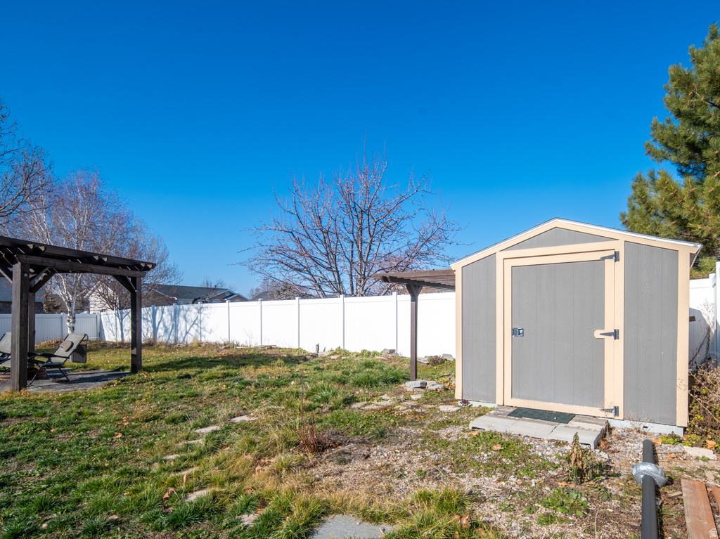 1466 W 2425 S Syracuse, UT 84075