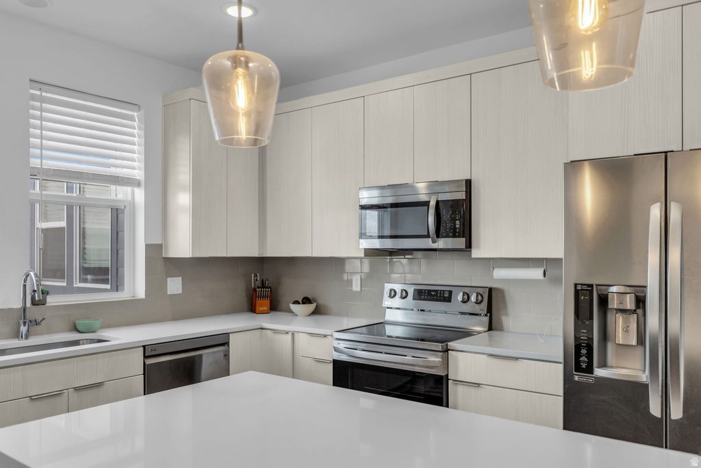 11349 S WILLOW WALK DR South Jordan, UT 84009