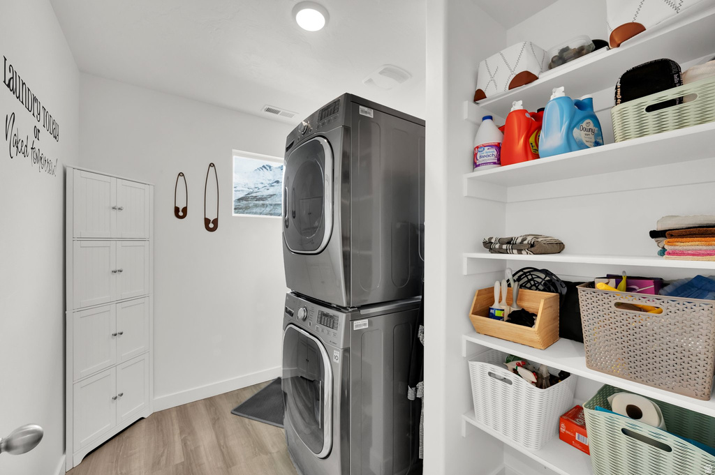 2080 E COLETTE ST Lake Point, UT 84074