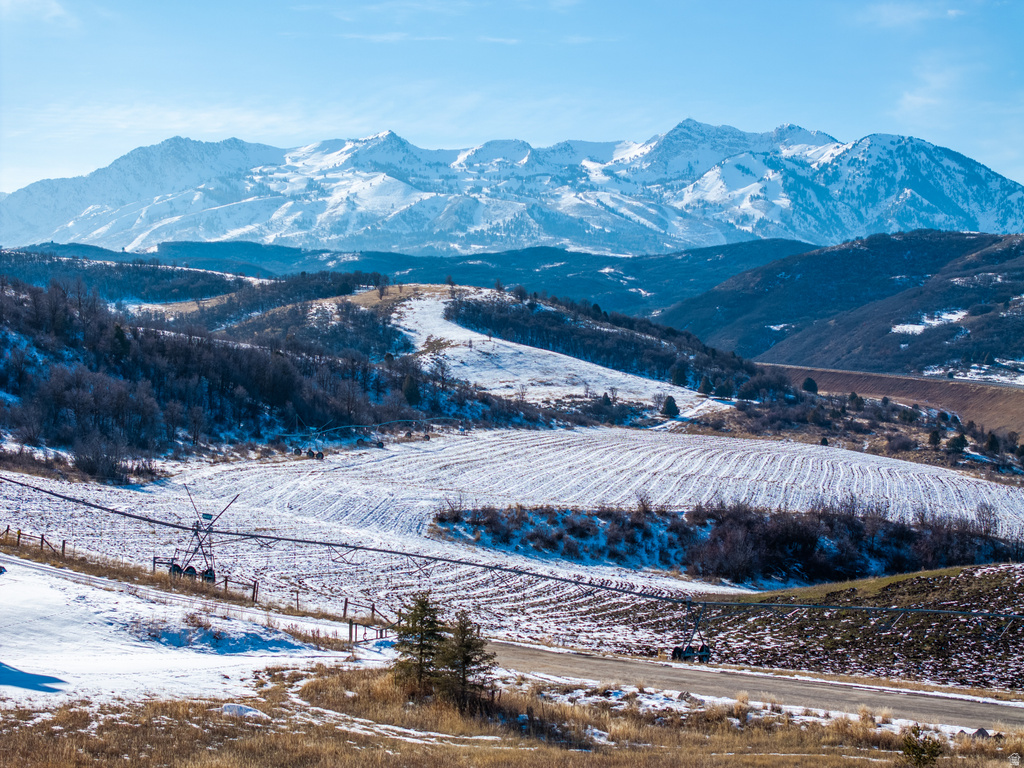 7545 E DOGWOOD DR Huntsville, UT 84317