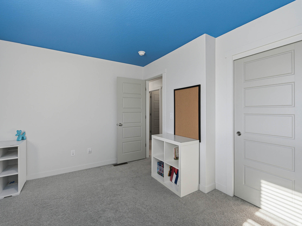 1258 E SHEPS RIDGE RD Eagle Mountain, UT 84005