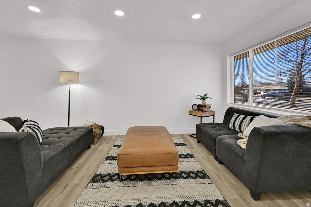 584 ECCLES AVE Ogden, UT 84404