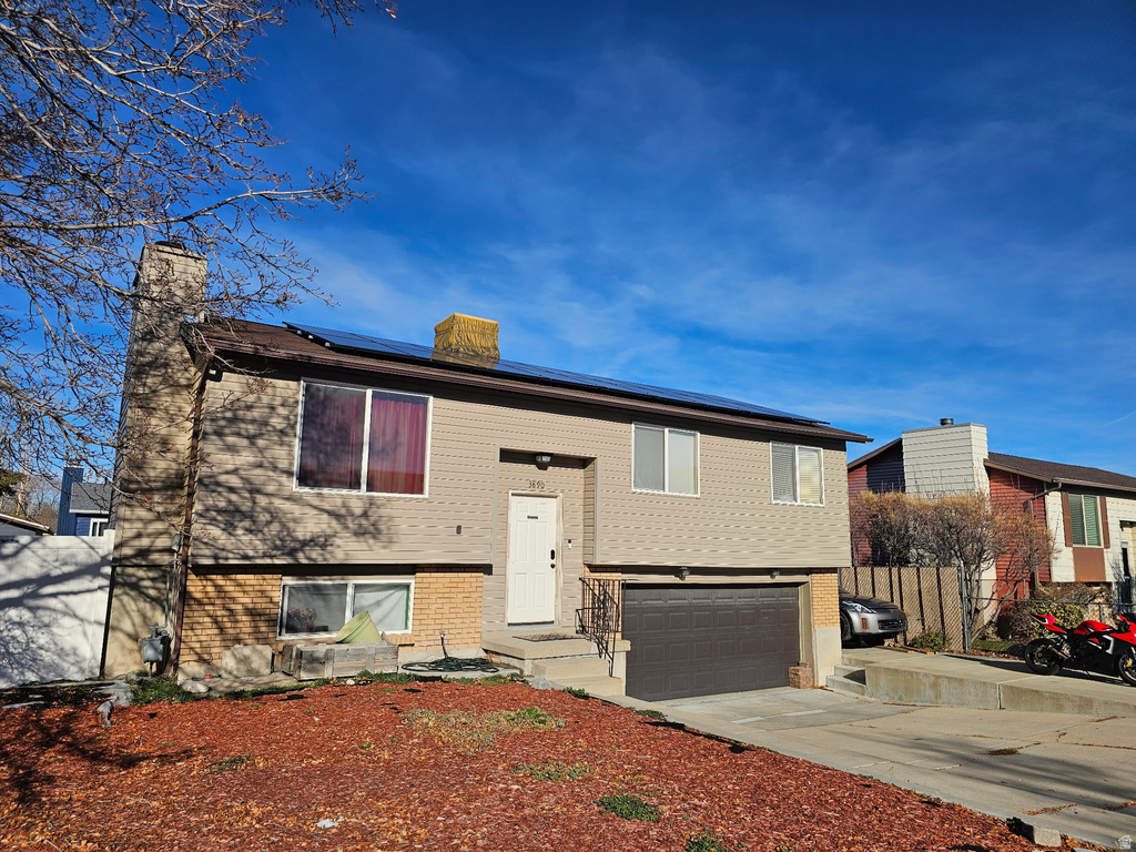 3890 W BURGESS RD Taylorsville, UT 84129