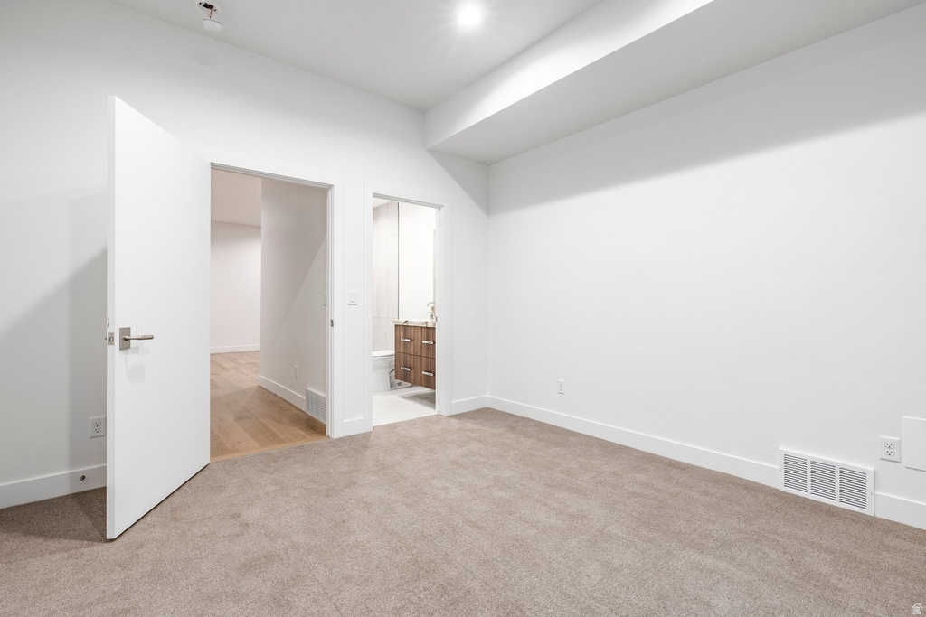 664 N EAST CAPITOL ST Salt Lake City, UT 84103