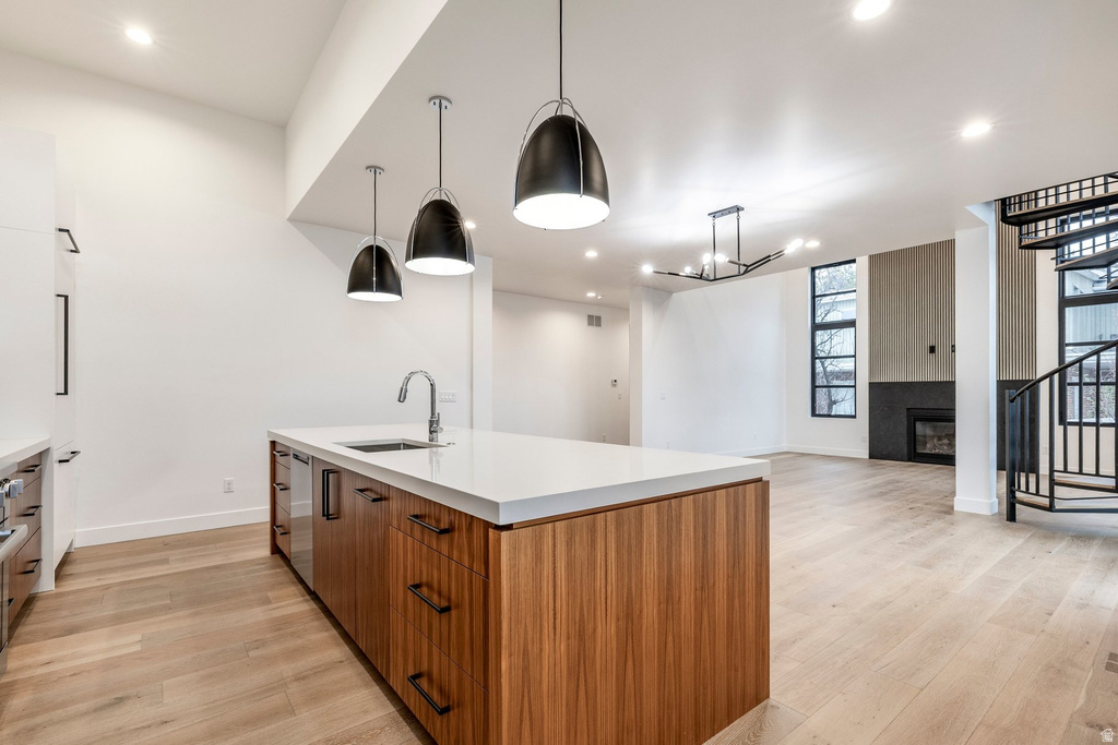 664 N EAST CAPITOL ST Salt Lake City, UT 84103