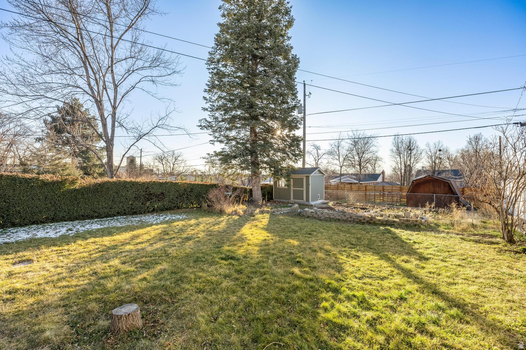 1898 S NEVADA ST Salt Lake City, UT 84108