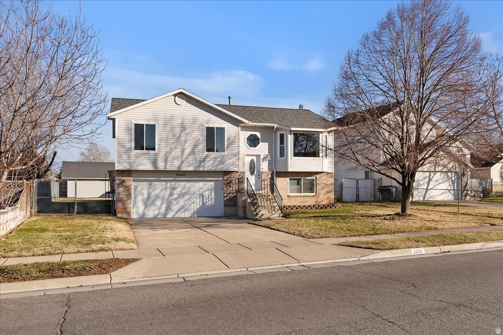 2266 N 2290 W Clinton, UT 84015