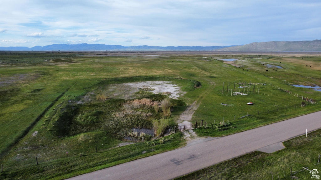 12 N NORTH BEACH RD Saint Charles, ID 83272