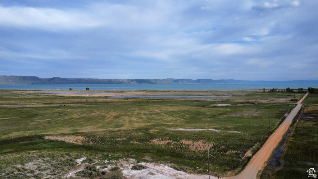 12 N NORTH BEACH RD Saint Charles, ID 83272