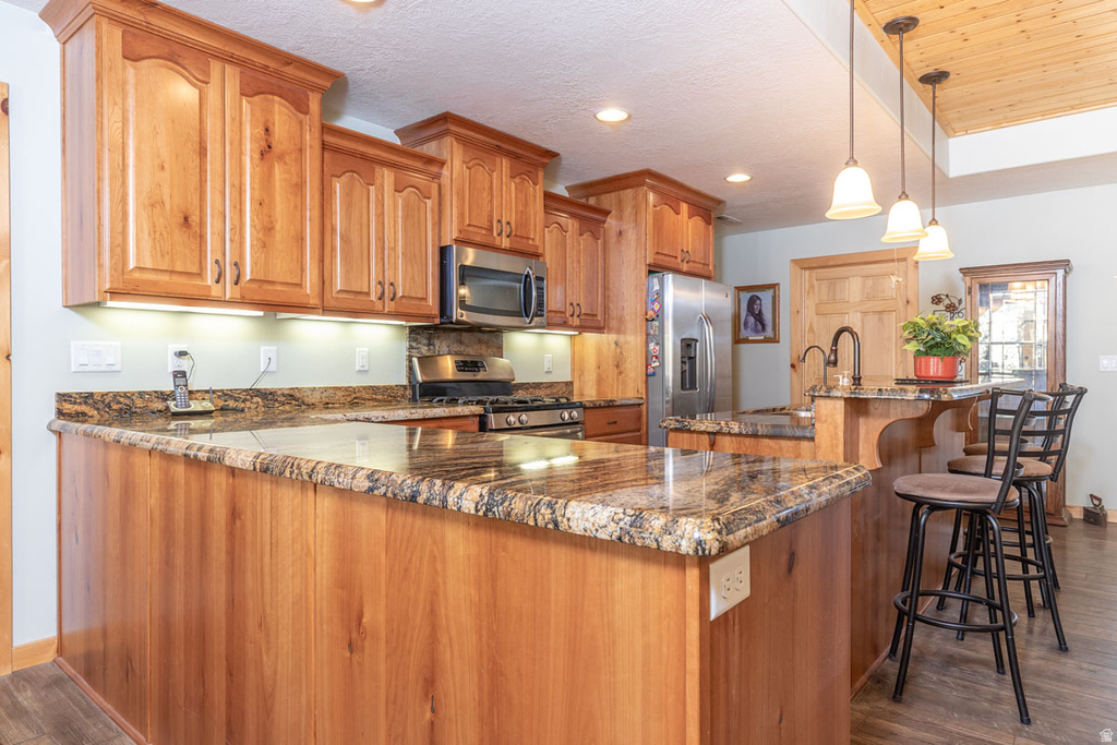 915 S CANYON DR Cedar City, UT 84720