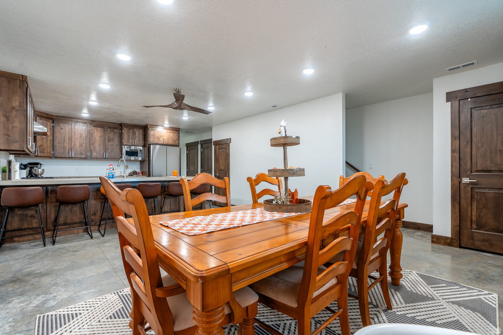 10445 W 14000 S Axtell, UT 84621