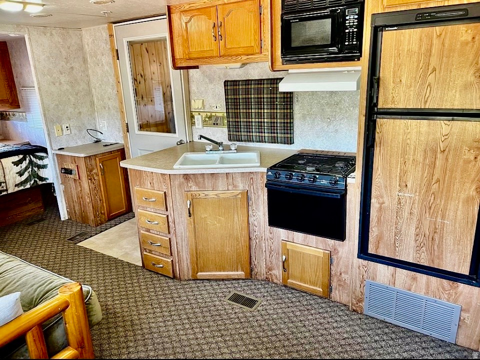 33 ROSIE LN Monticello, UT 84535