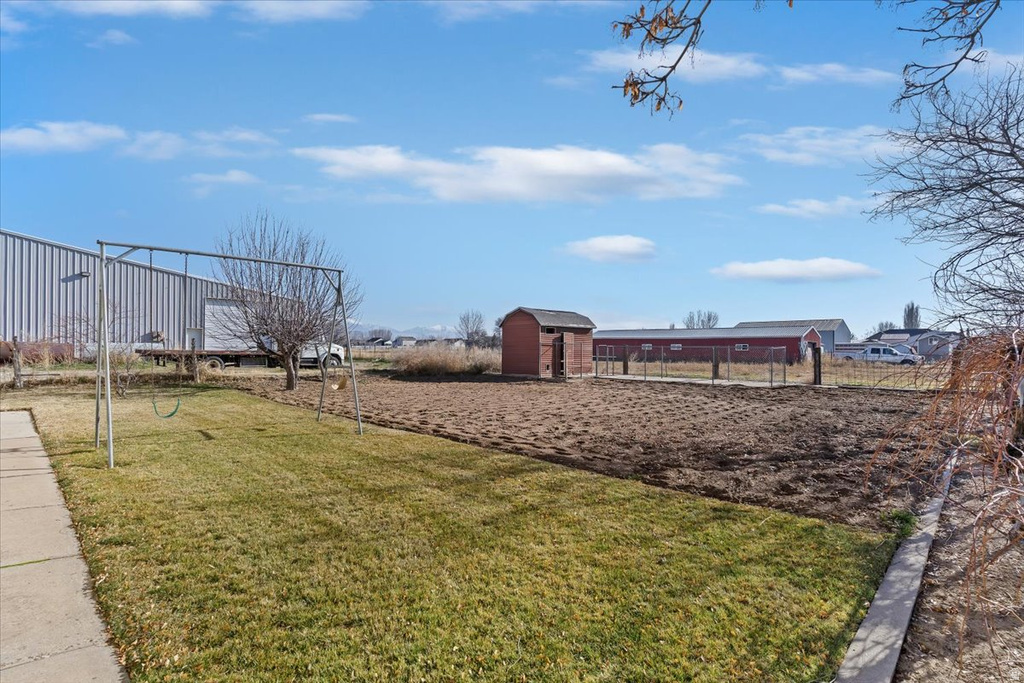 704 N 3500 W West Point, UT 84015