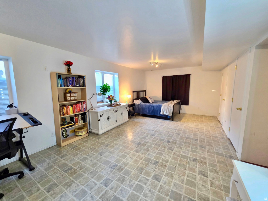 290 W 1430 N Tooele, UT 84074