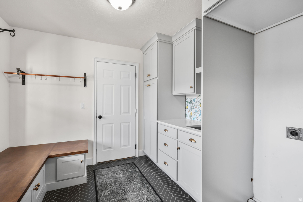 1852 E SHAY LN South Weber, UT 84405