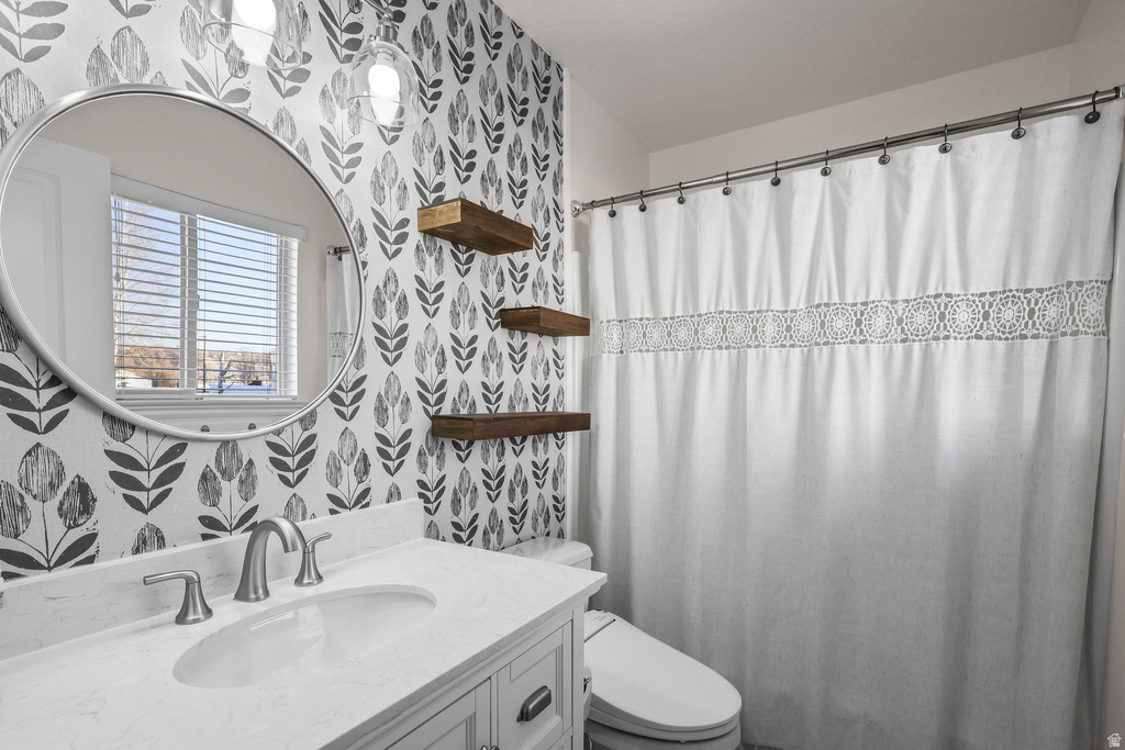 1852 E SHAY LN South Weber, UT 84405