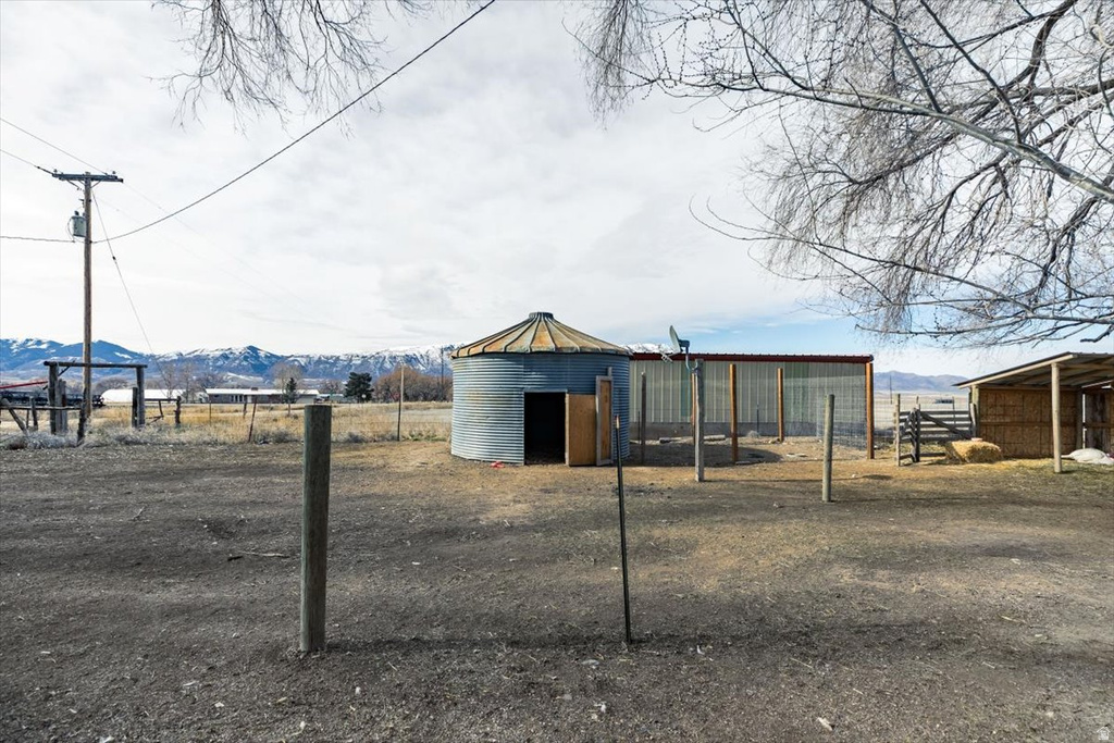 2396 W 7400 N Preston, ID 83263