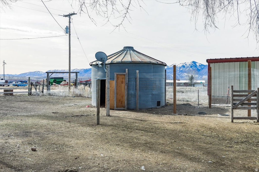 2396 W 7400 N Preston, ID 83263