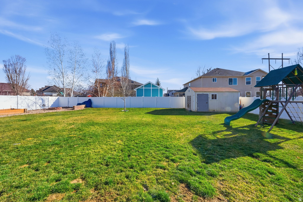 1771 W BEAUMONT DR Kaysville, UT 84037