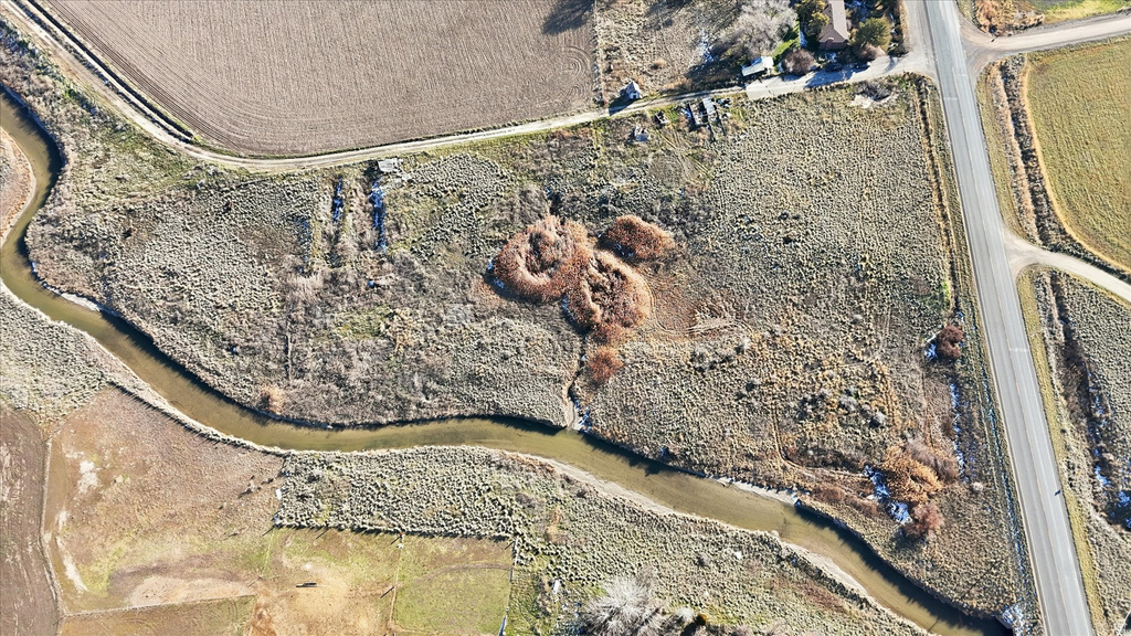 8478 W HIGHWAY 83 Corinne, UT 84307