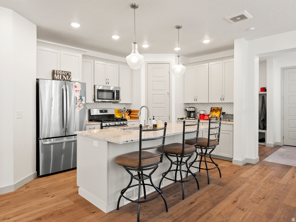 11576 S DORIAN DR South Jordan, UT 84009