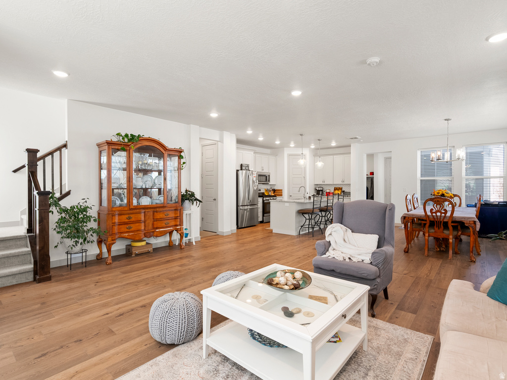 11576 S DORIAN DR South Jordan, UT 84009