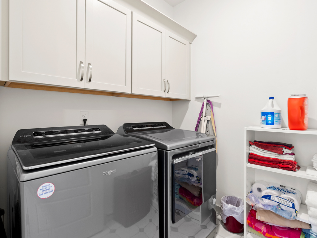 11576 S DORIAN DR South Jordan, UT 84009