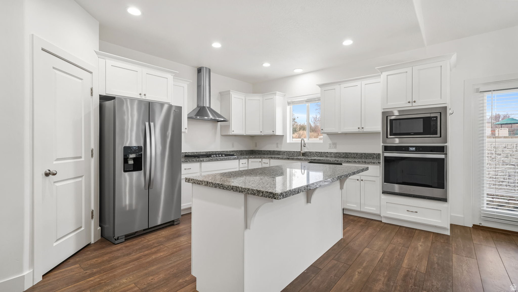 9534 S OAKESON CT South Jordan, UT 84095