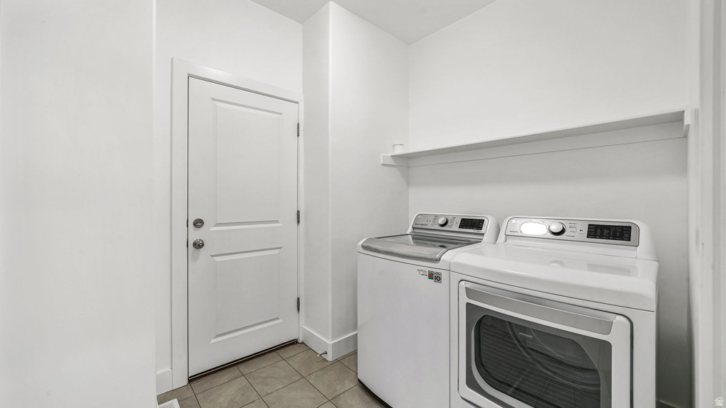 9534 S OAKESON CT South Jordan, UT 84095