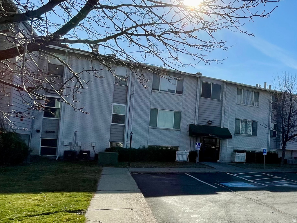 1860 W 500 N #20 Salt Lake City, UT 84116