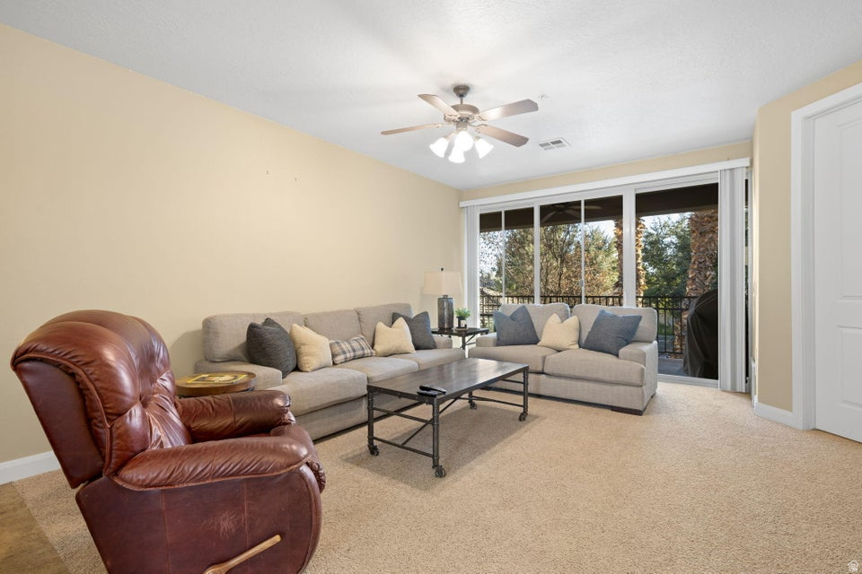 225 N COUNTRY LN #93 St George, UT 84770