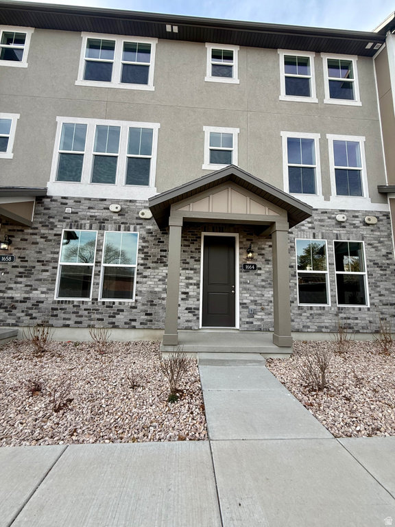 1664 N 1600 W Layton, UT 84041