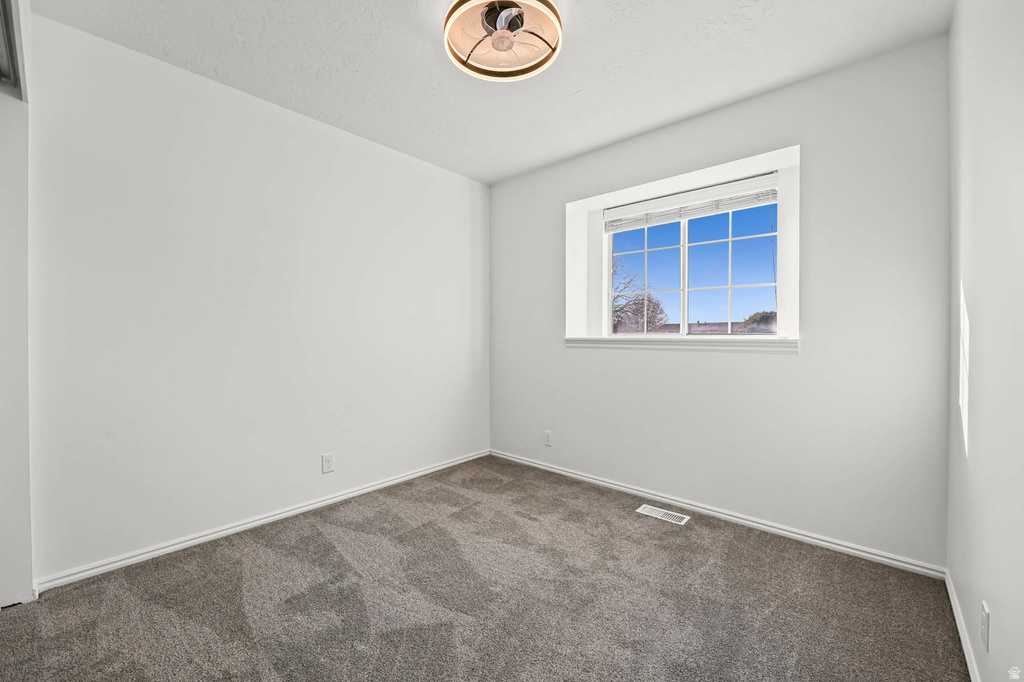 1243 S CANNON DR Farmington, UT 84025