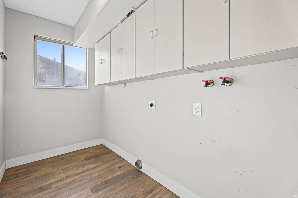 1243 S CANNON DR Farmington, UT 84025