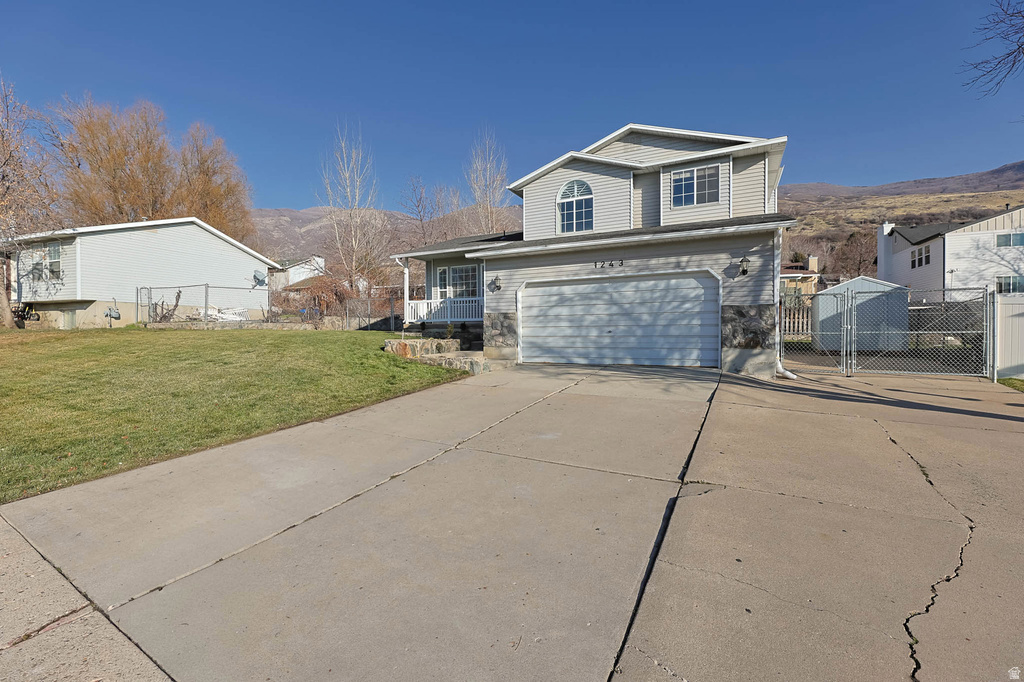 1243 S CANNON DR Farmington, UT 84025