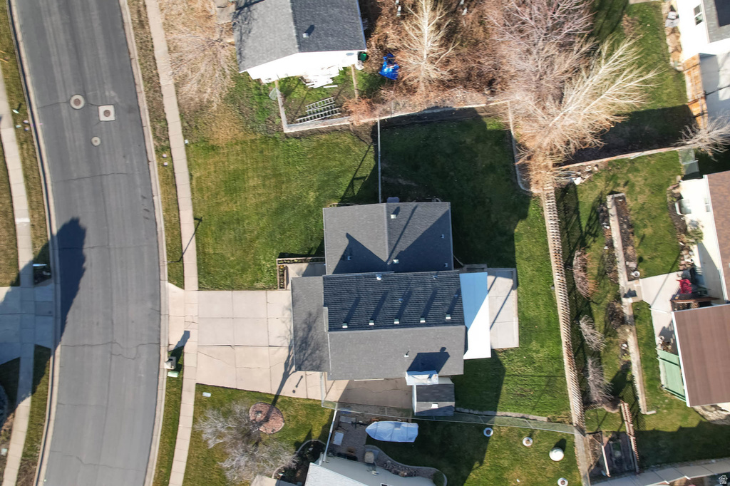 1243 S CANNON DR Farmington, UT 84025