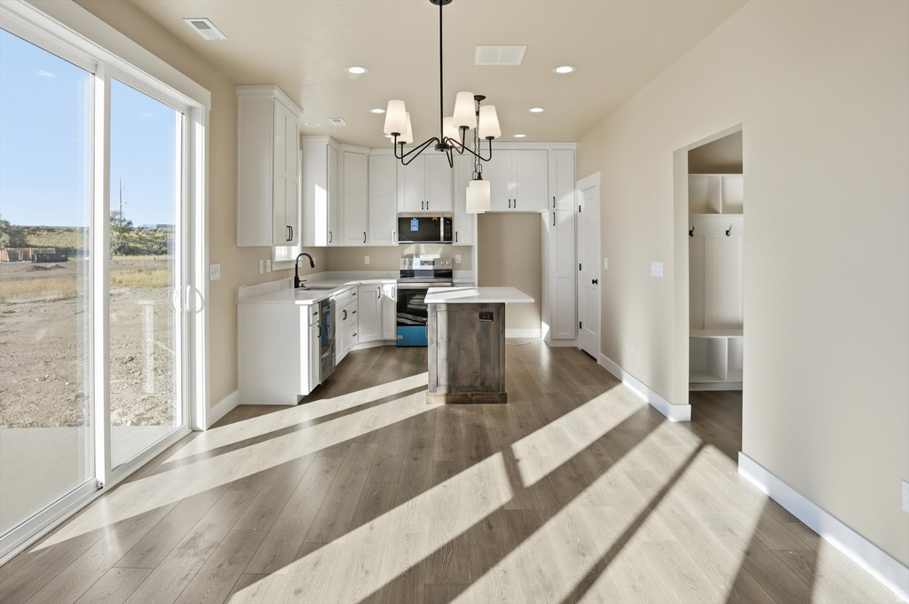 1467 S 240 W #48 Tremonton, UT 84337