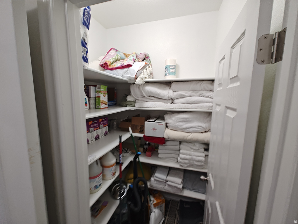 300 E 300 N #A8 Kanab, UT 84741