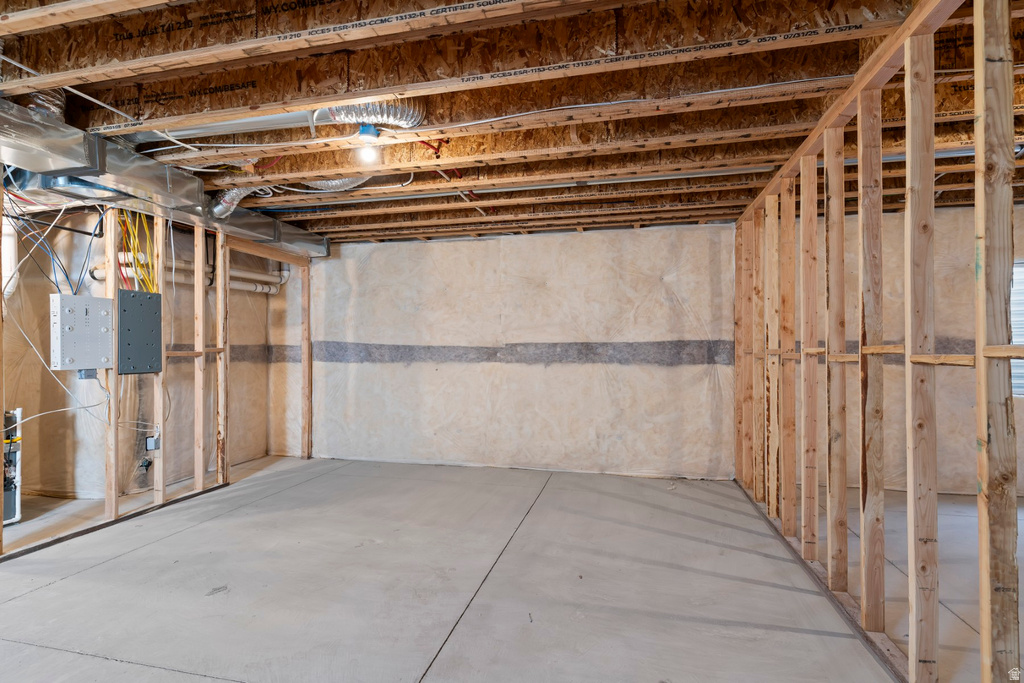 799 W HALVORSEN PKWY Saratoga Springs, UT 84045