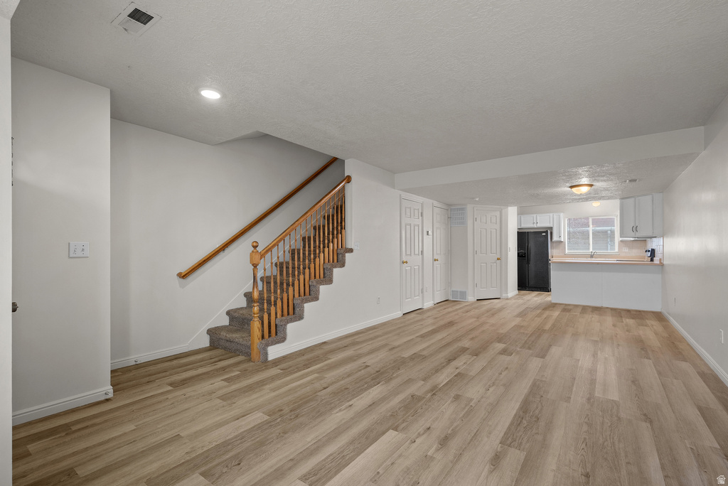 2713 S CENTERBROOK DR West Valley City, UT 84119